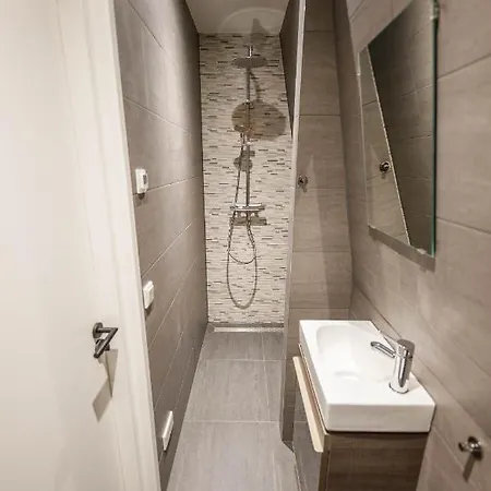 Daire Deluxe 35m2 Center With Views - Db6c 's-Hertogenbosch (Den Bosch)