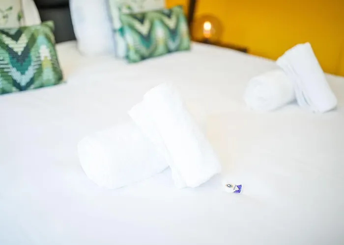 Deluxe 35m2 Center With Views - Db6c Appartement 's-Hertogenbosch (Den Bosch)