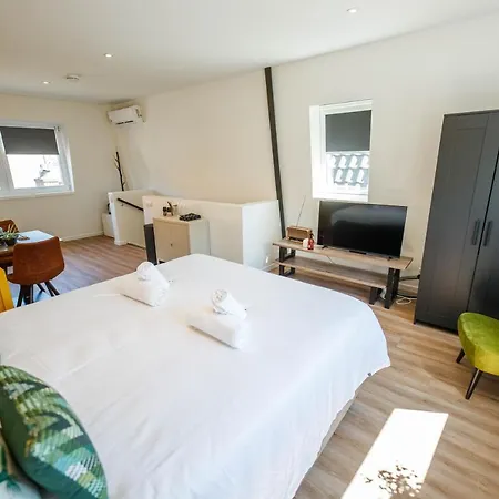 דירה Deluxe 35m2 Center With Views - Db6c *
